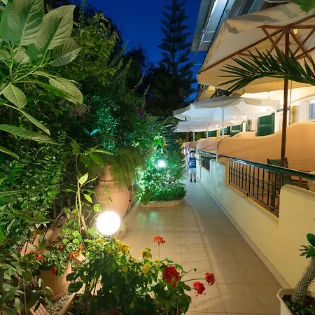 Hotel Sofia 2*